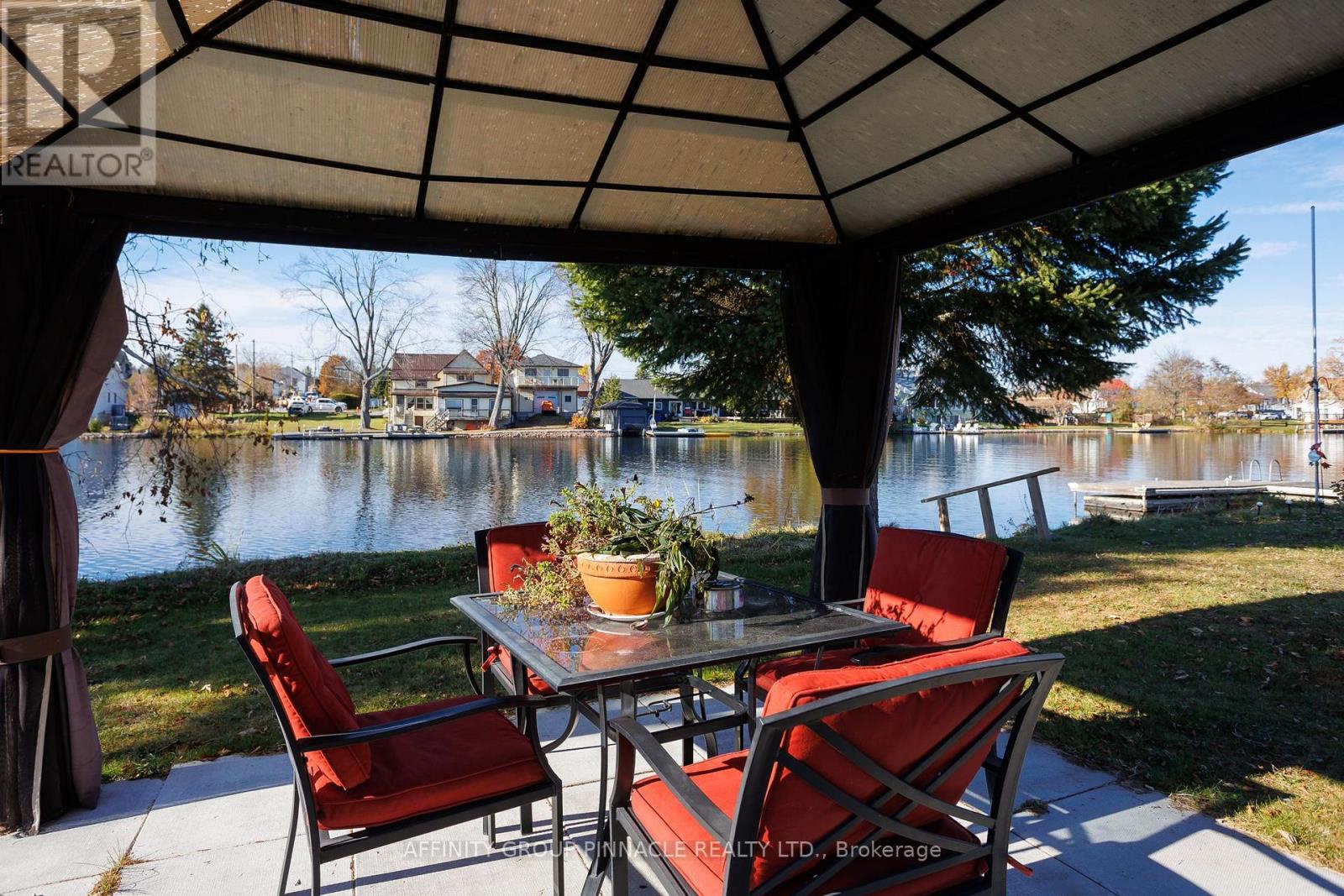 18 Summerside Road, Kawartha Lakes (coboconk), Ontario