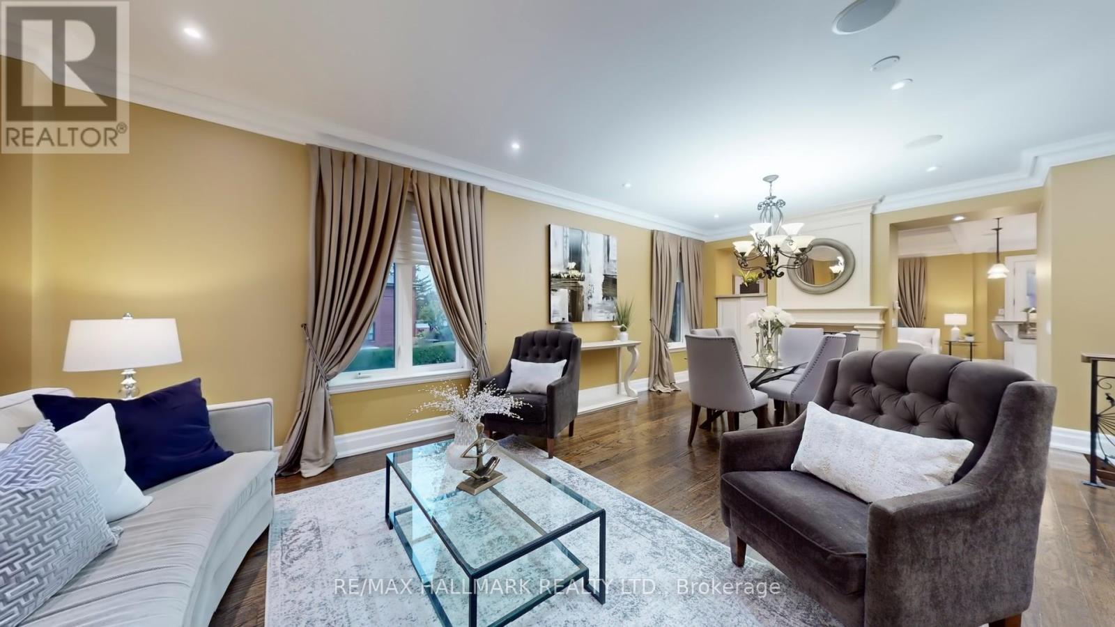 204 Maple Leaf Drive, Toronto (rustic), Ontario