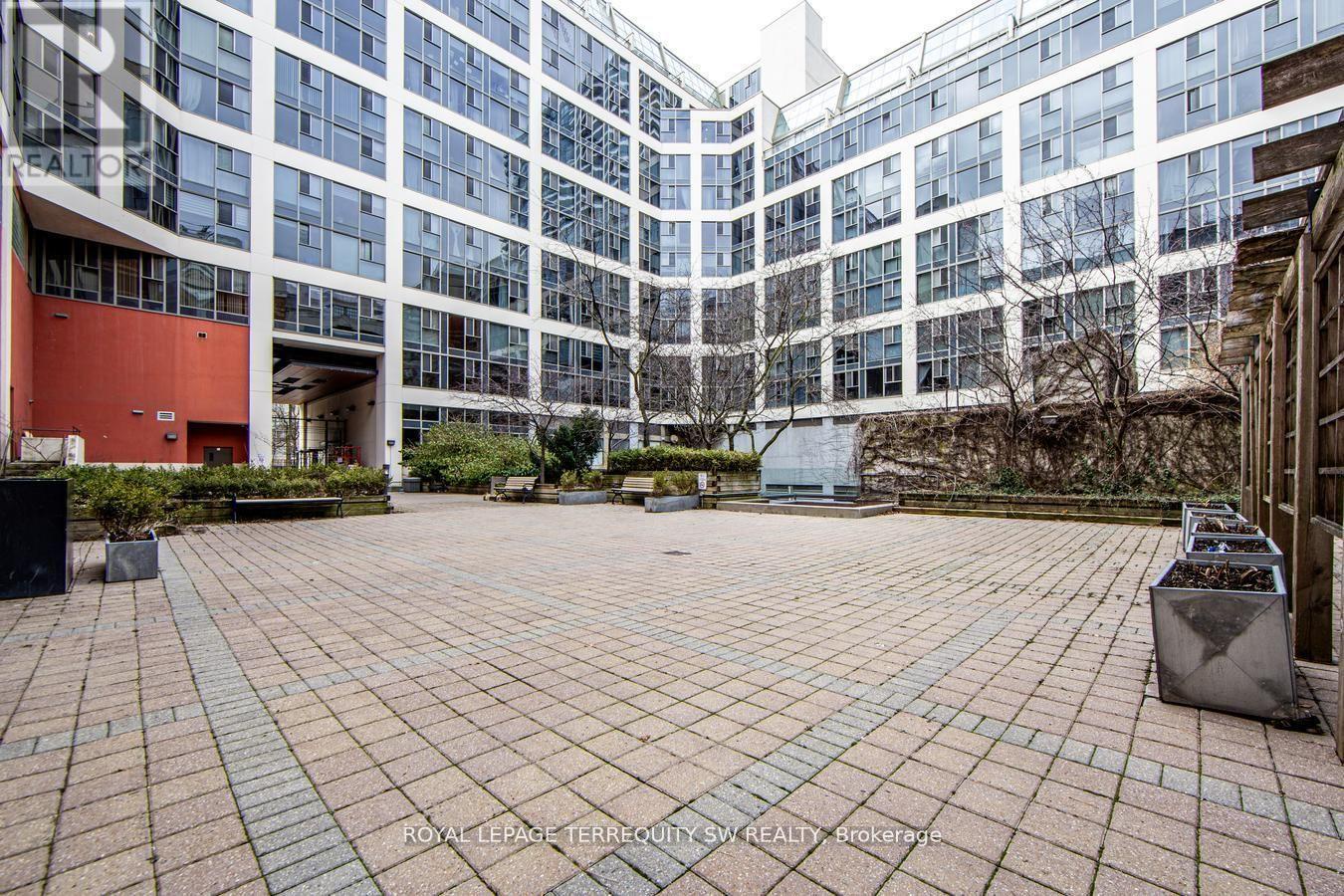 933 - 222 The Esplanade, Toronto (waterfront Communities), Ontario