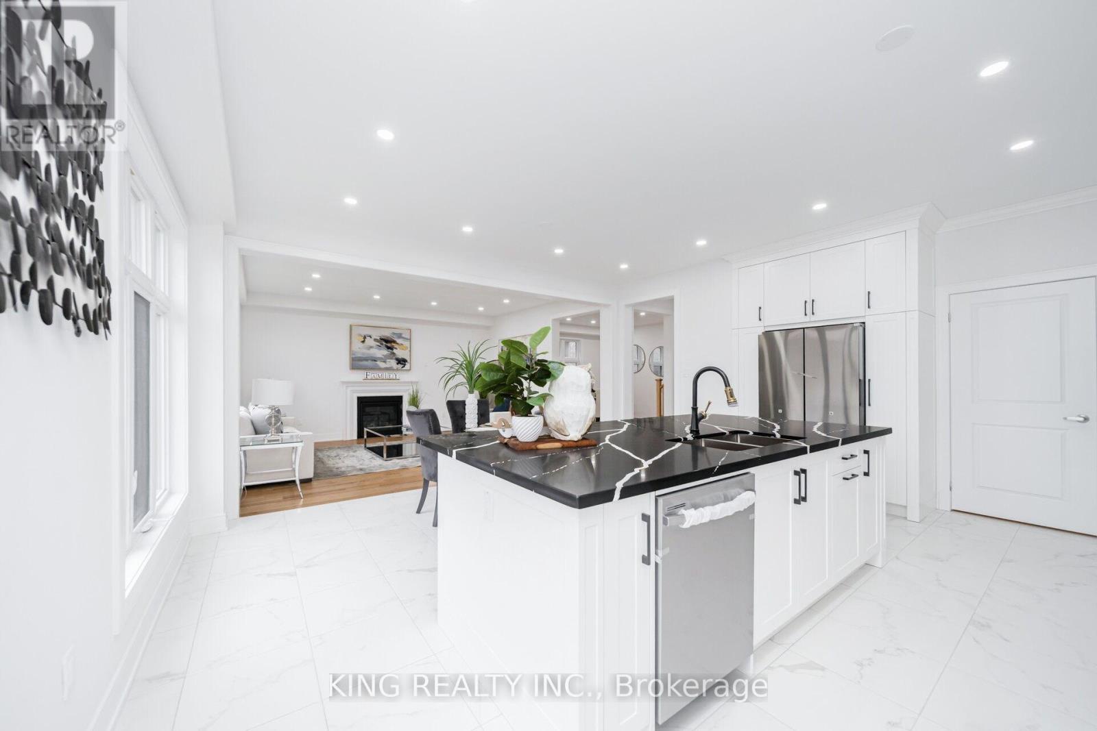 79 Big Canoe Drive, Georgina (sutton & Jackson's Point), Ontario