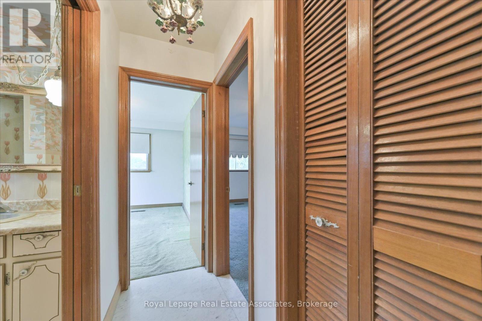 135 Jay Street, Toronto (maple Leaf), Ontario