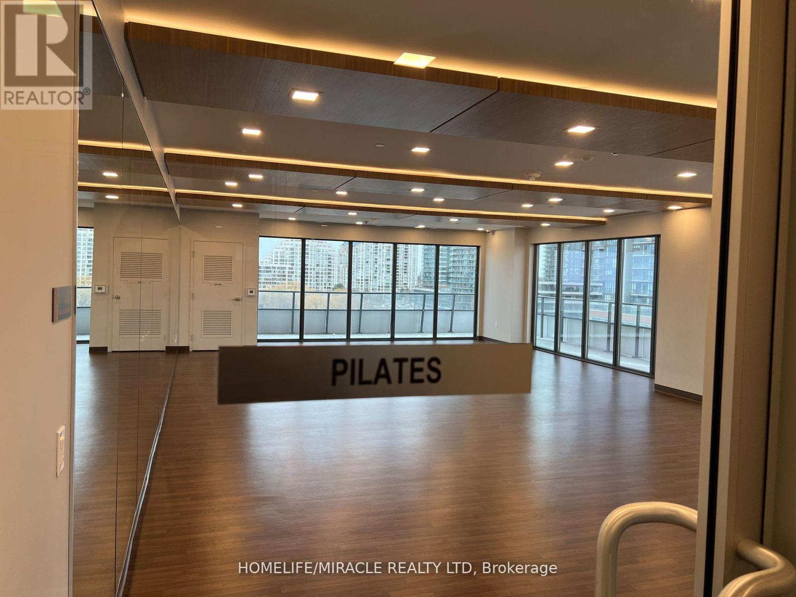 5901 - 30 Shore Breeze Dr Drive, Toronto (mimico), Ontario