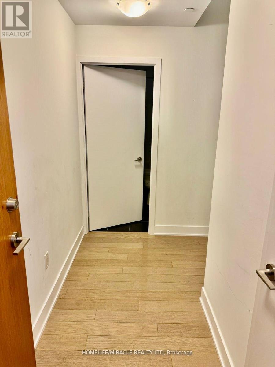 5901 - 30 Shore Breeze Dr Drive, Toronto (mimico), Ontario