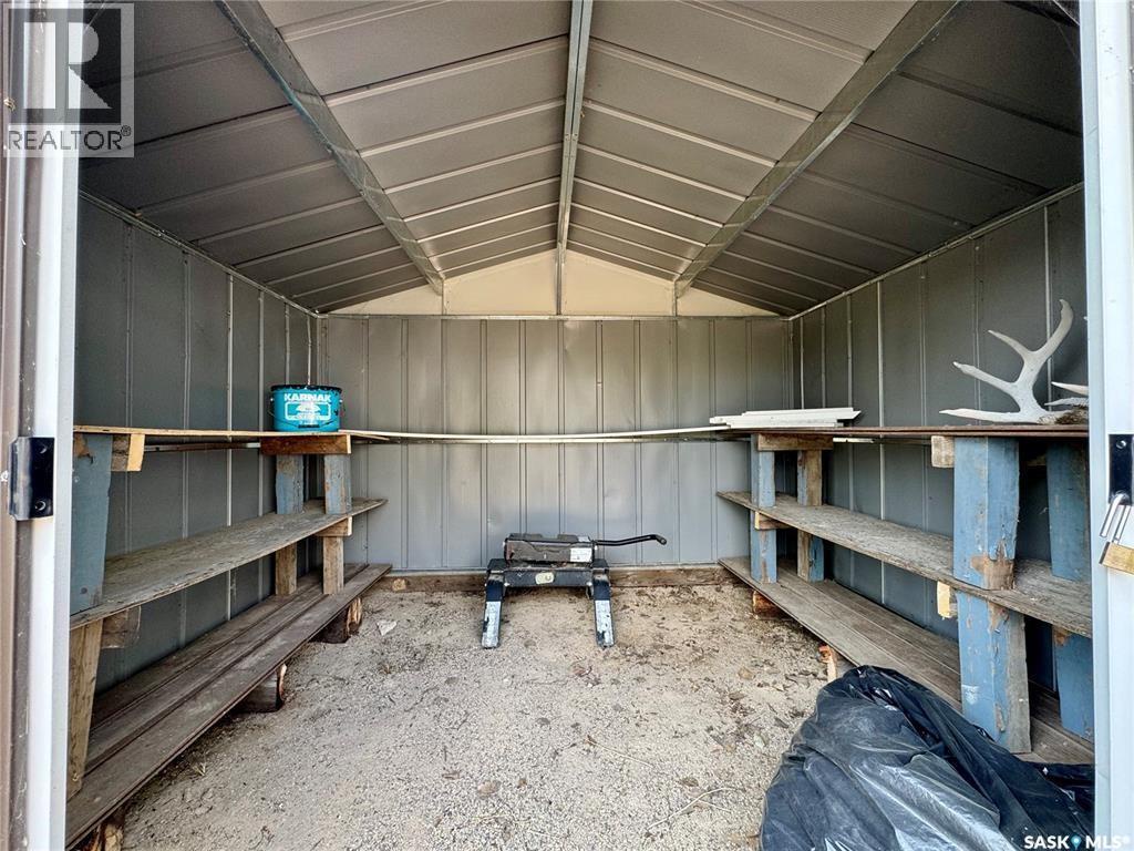 390 Metz Avenue, Wee Too Beach, Saskatchewan