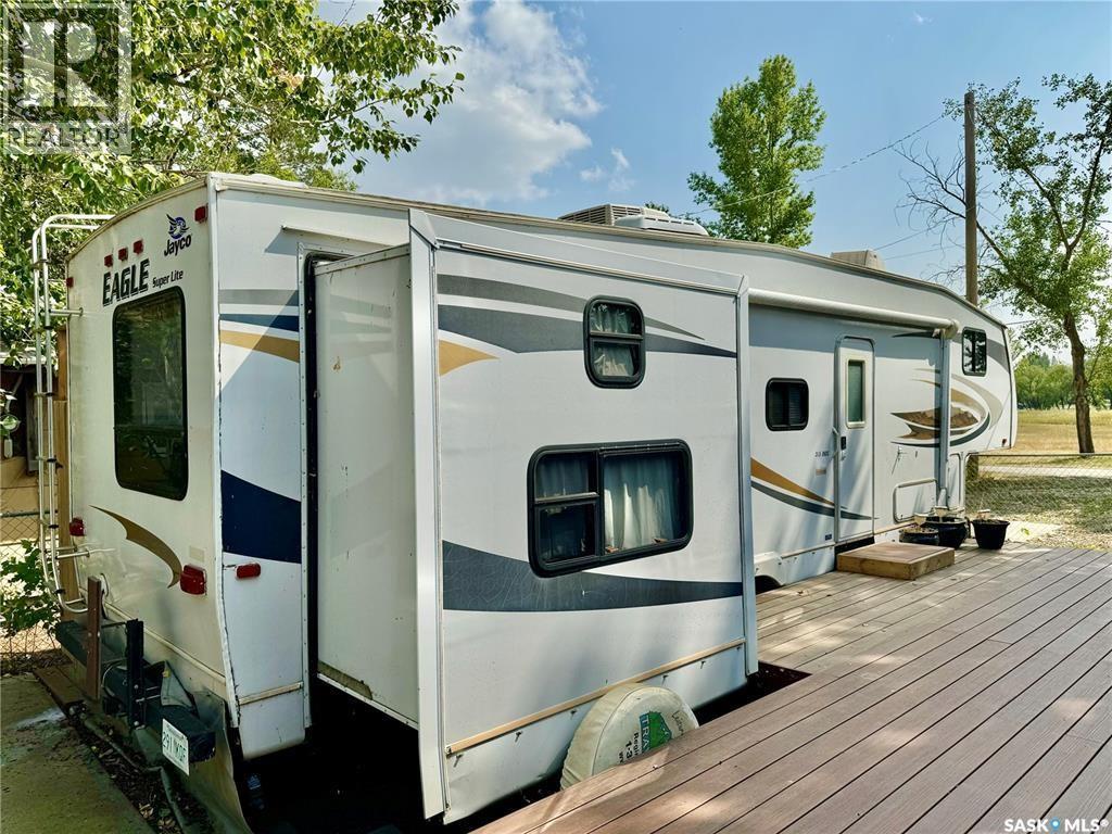 390 Metz Avenue, Wee Too Beach, Saskatchewan