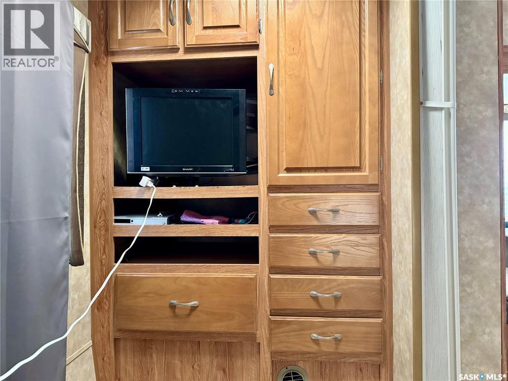 390 Metz Avenue, Wee Too Beach, Saskatchewan