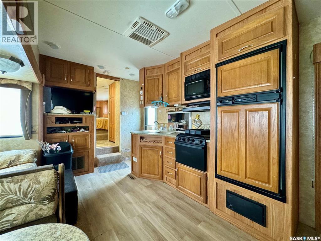 390 Metz Avenue, Wee Too Beach, Saskatchewan