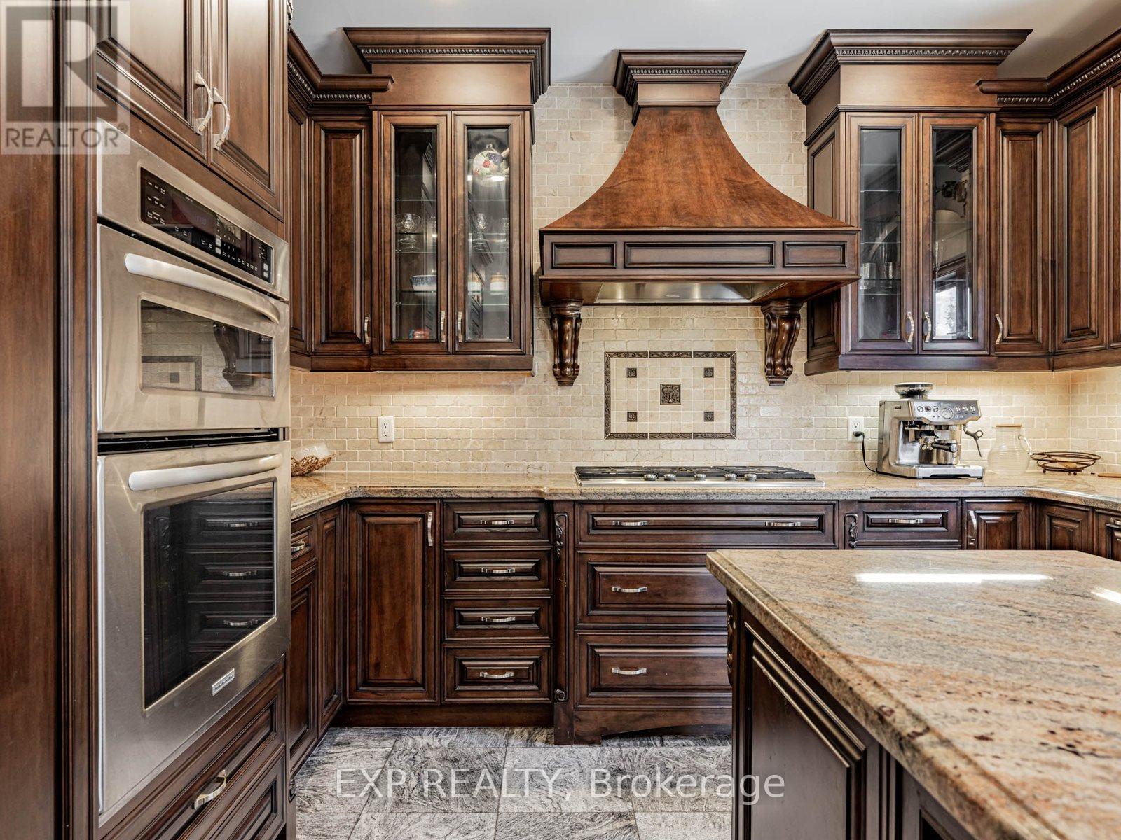 13 Bourdon Avenue, Toronto (rustic), Ontario