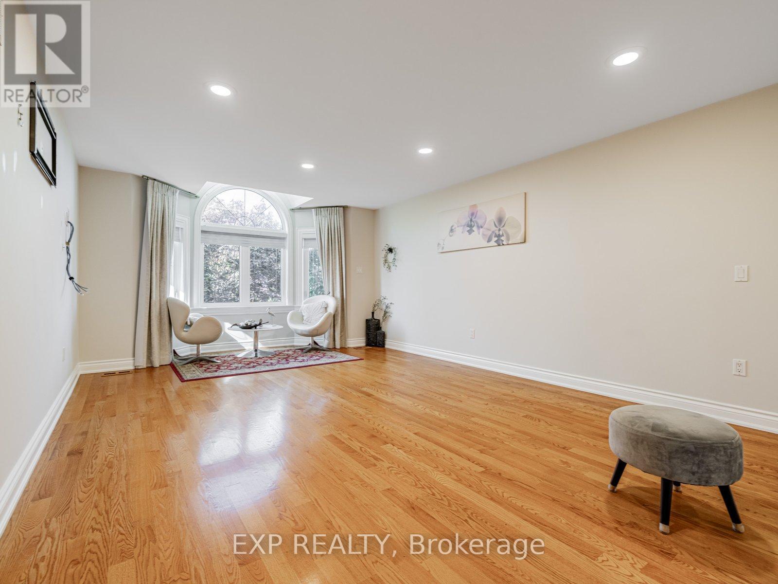 13 Bourdon Avenue, Toronto (rustic), Ontario