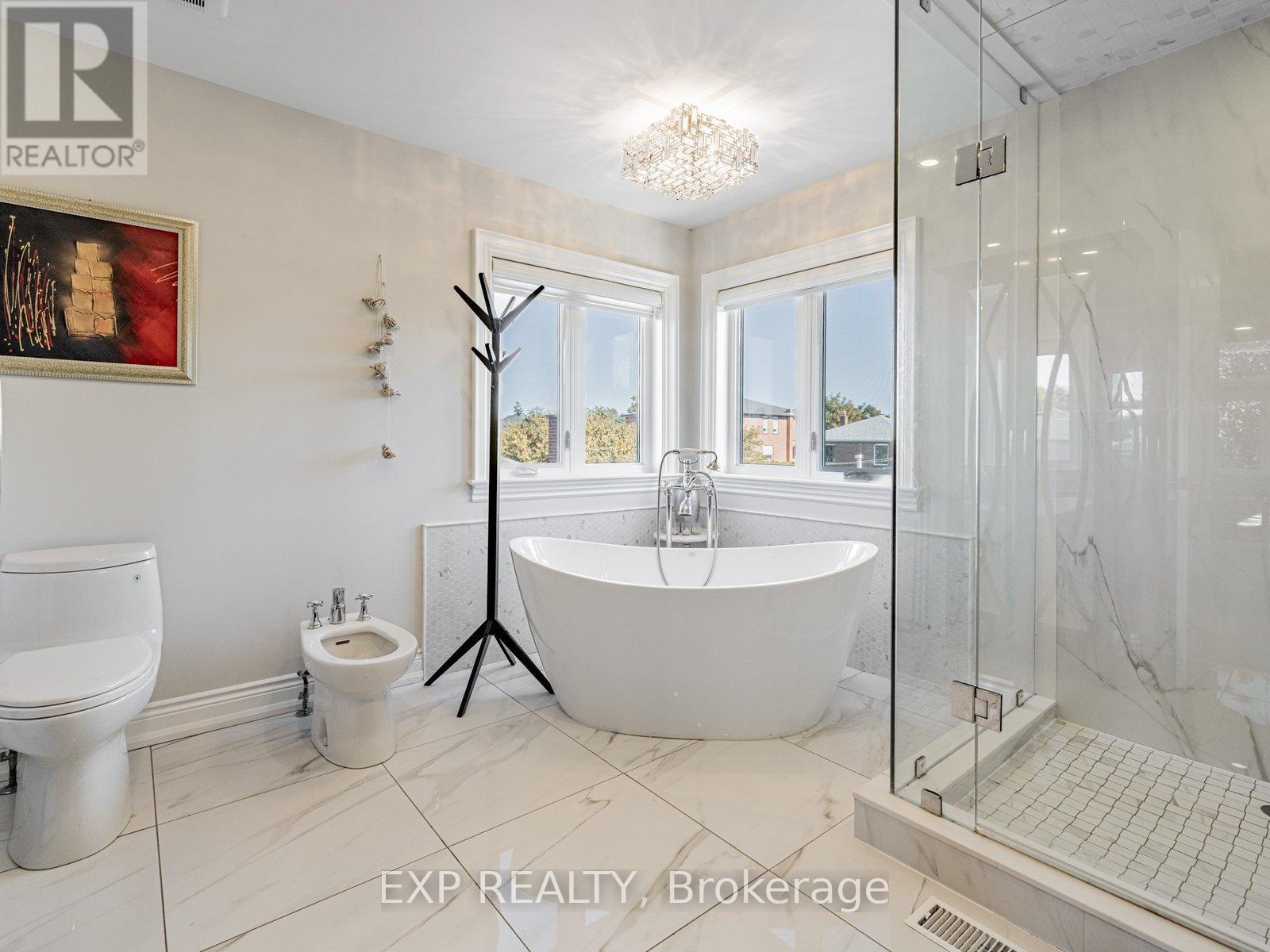 13 Bourdon Avenue, Toronto (rustic), Ontario