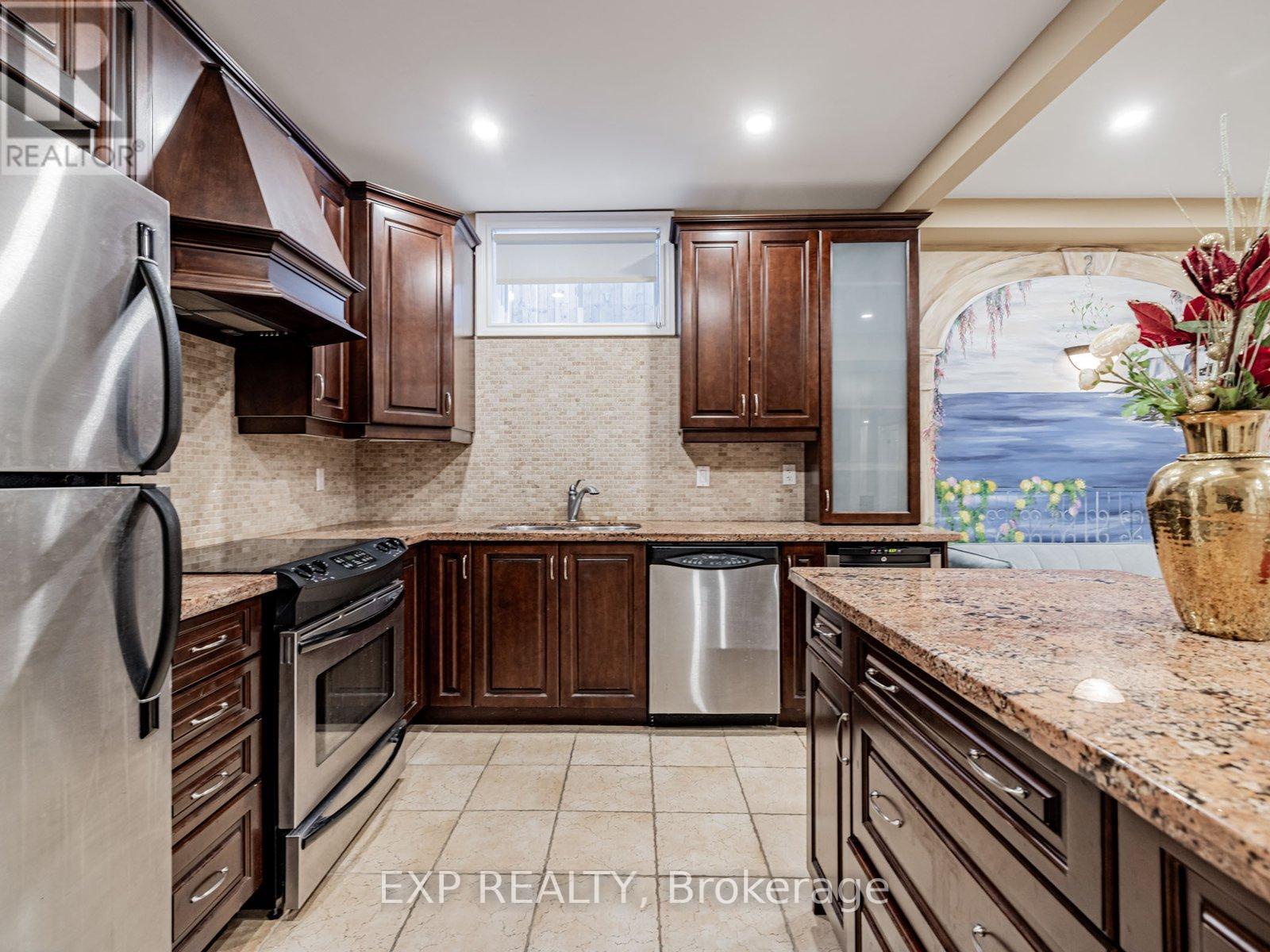 13 Bourdon Avenue, Toronto (rustic), Ontario