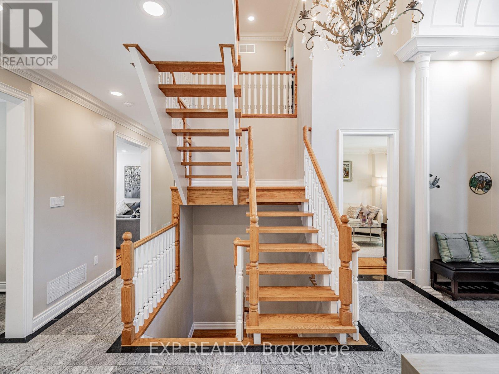 13 Bourdon Avenue, Toronto (rustic), Ontario