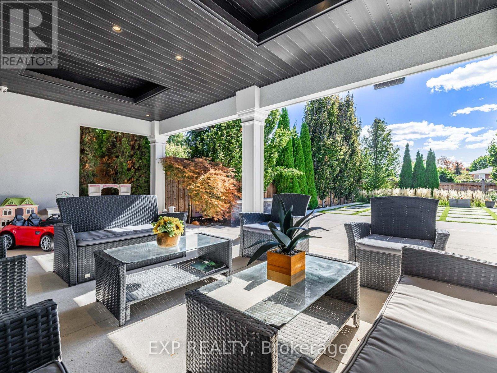 13 Bourdon Avenue, Toronto (rustic), Ontario