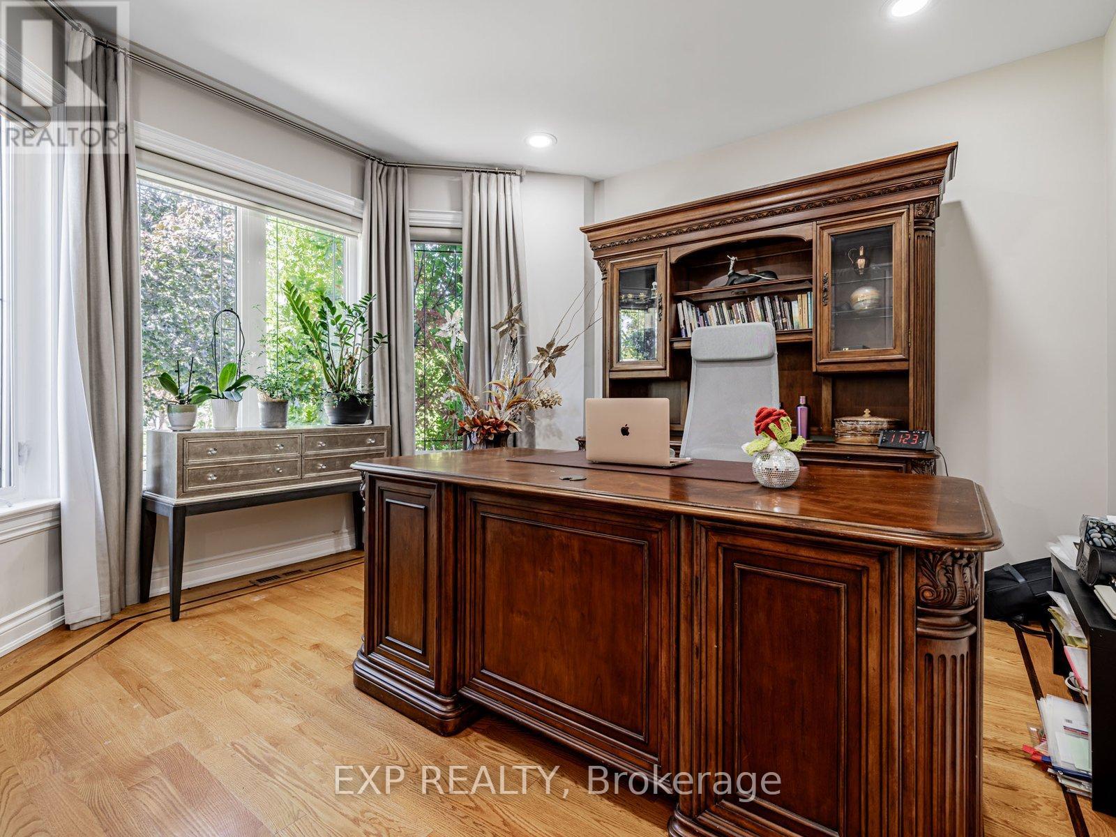 13 Bourdon Avenue, Toronto (rustic), Ontario