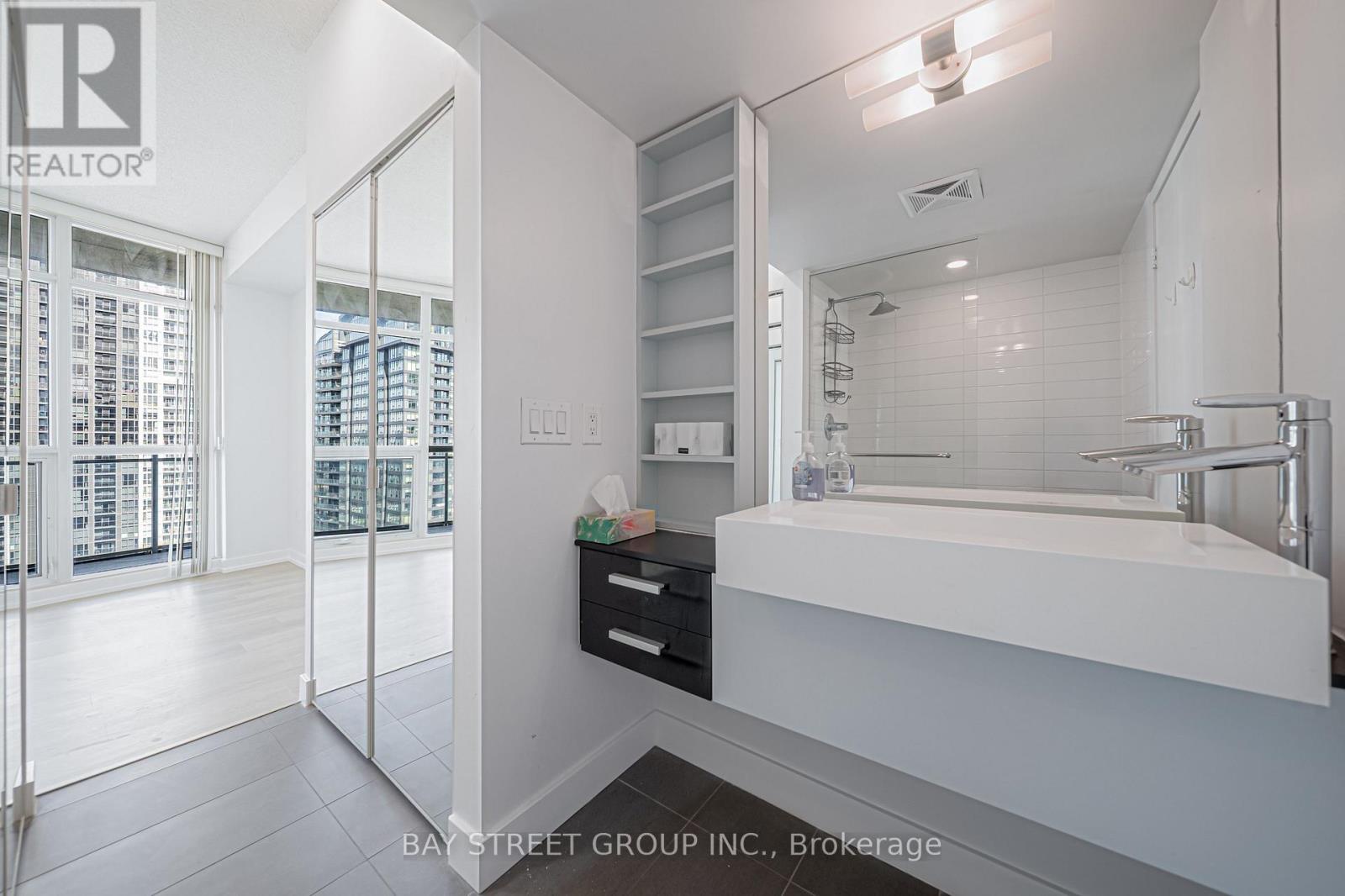 2807 - 38 Dan Leckie Way, Toronto (waterfront Communities), Ontario