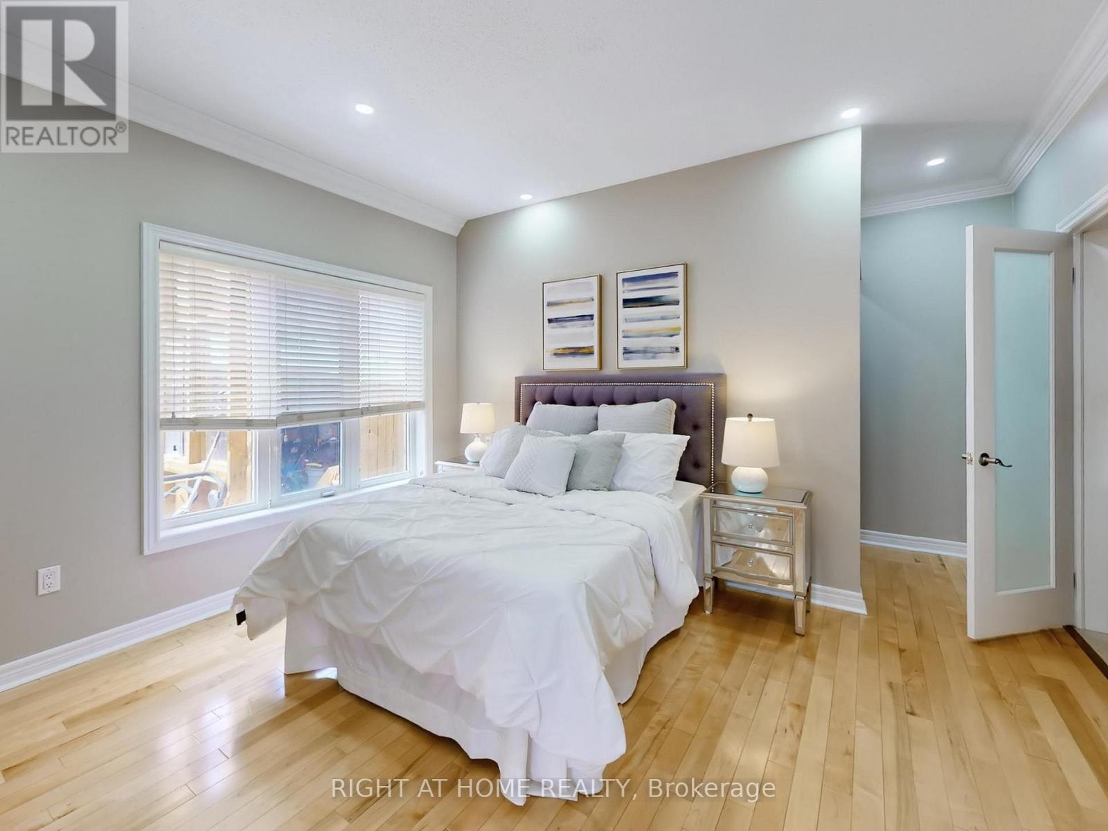 3585 Stonecutter Crescent, Mississauga (churchill Meadows), Ontario