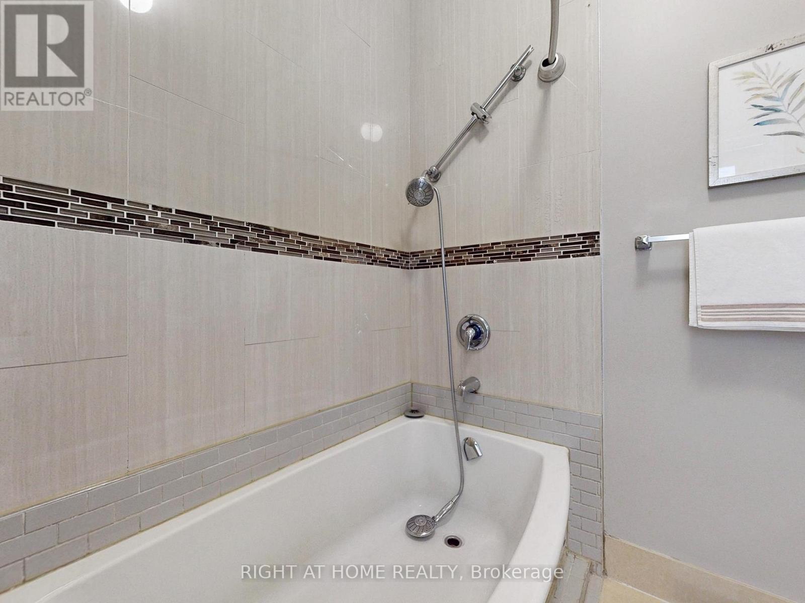 3585 Stonecutter Crescent, Mississauga (churchill Meadows), Ontario