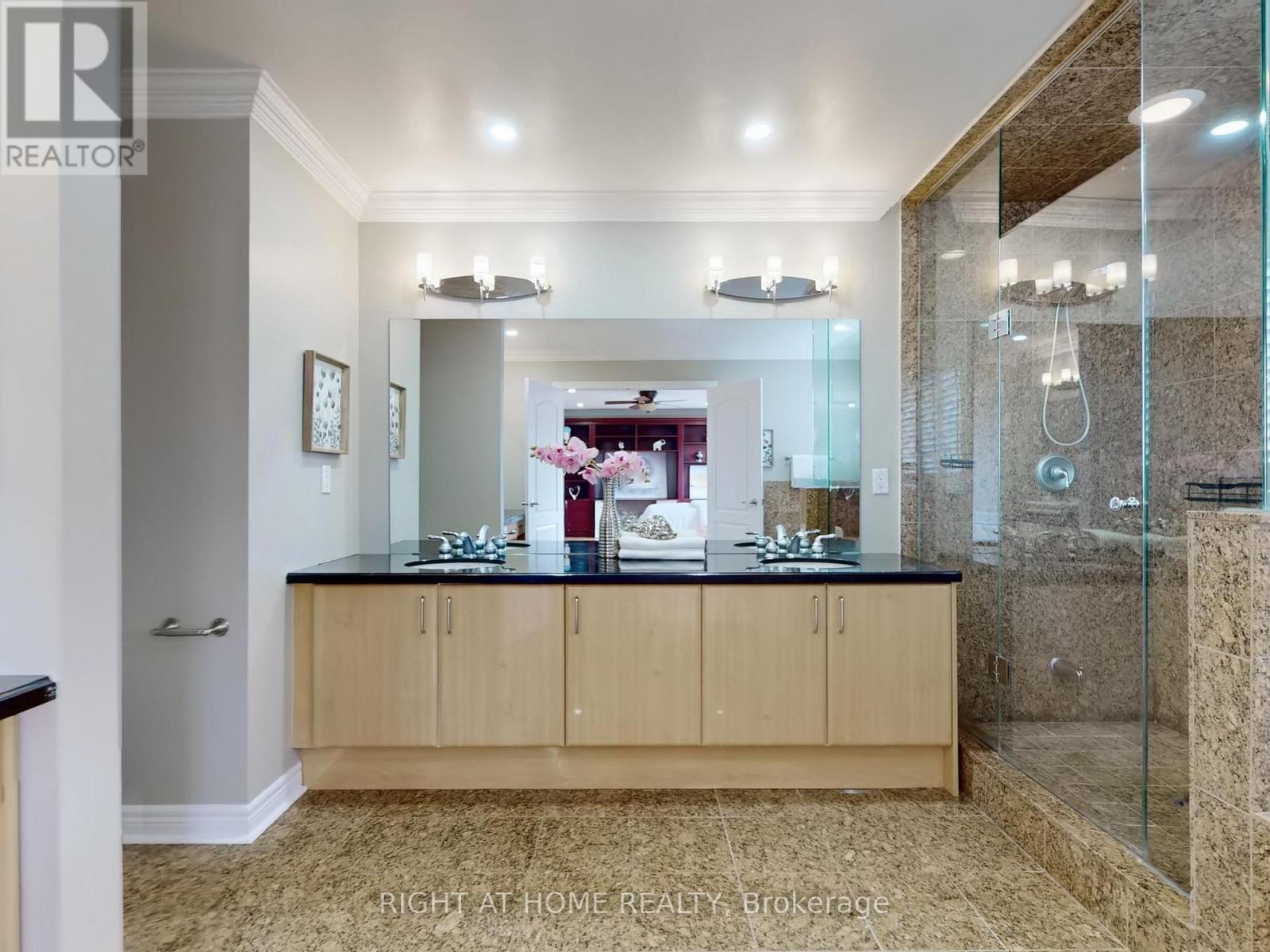 3585 Stonecutter Crescent, Mississauga (churchill Meadows), Ontario