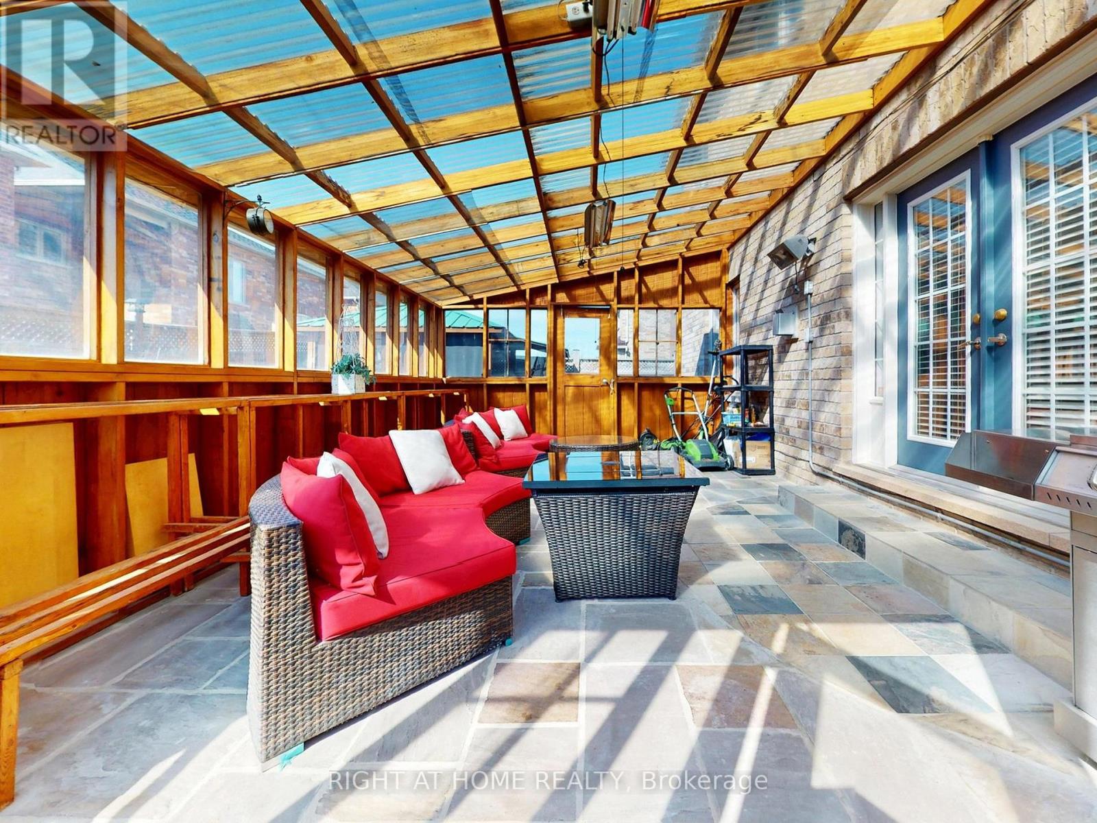 3585 Stonecutter Crescent, Mississauga (churchill Meadows), Ontario