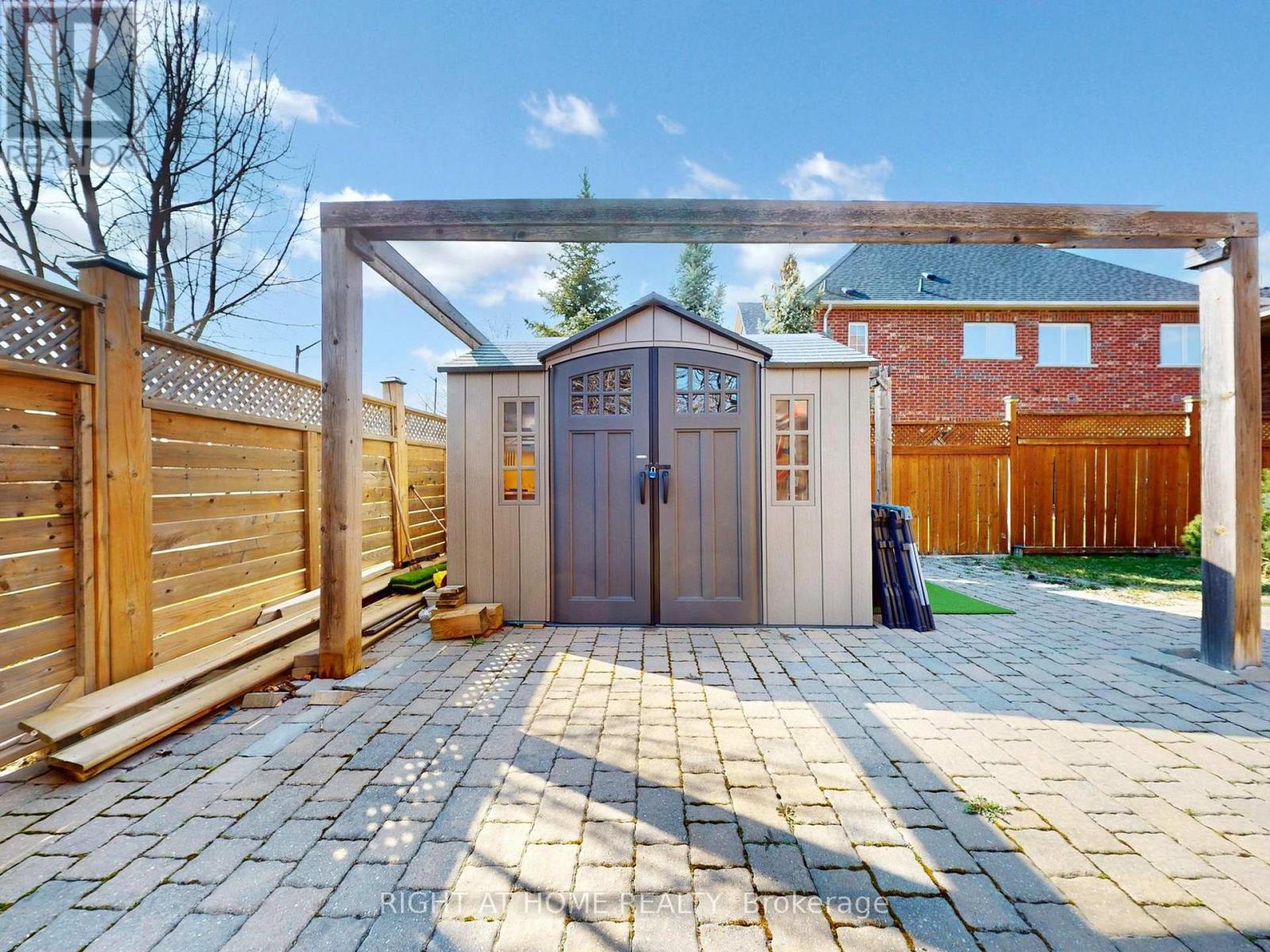 3585 Stonecutter Crescent, Mississauga (churchill Meadows), Ontario