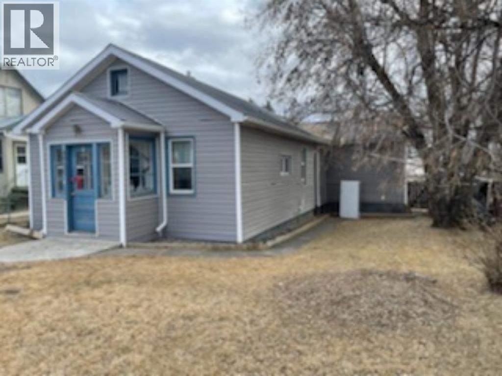 4725 5 Ave, Edson, Alberta