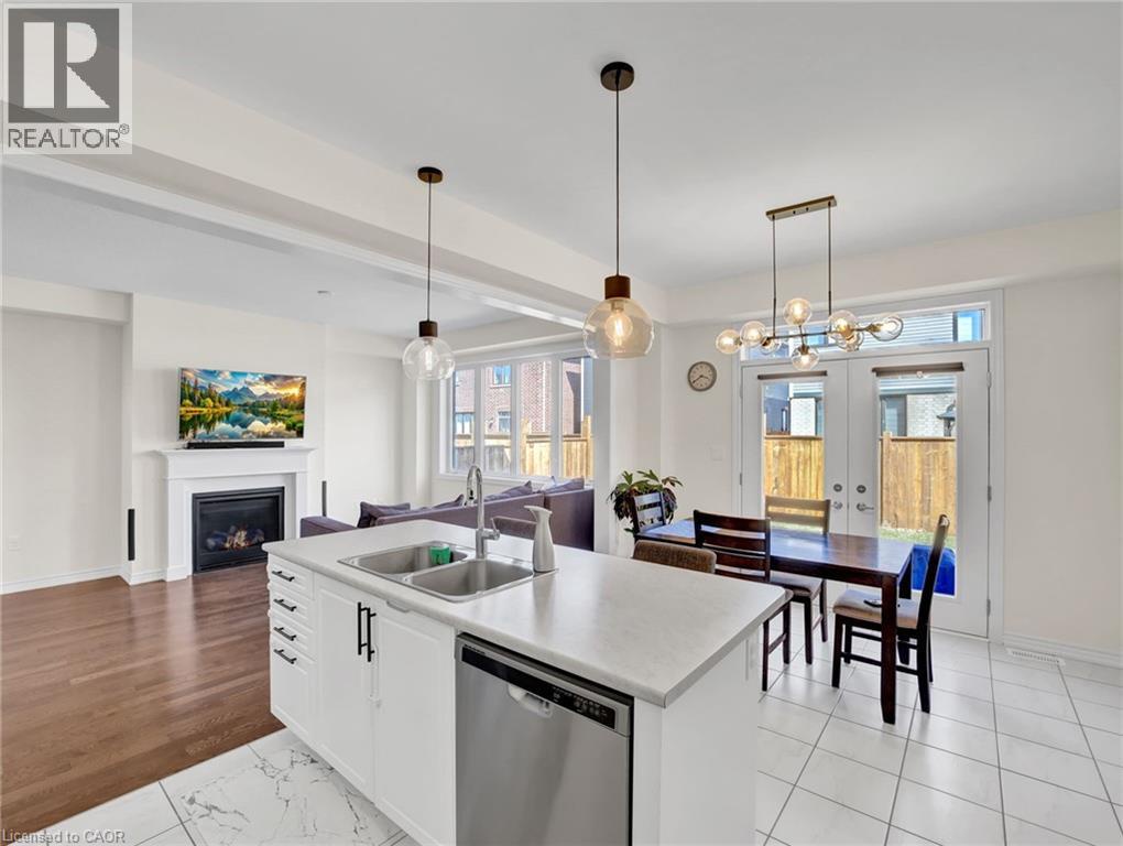 66 Lillian Way, Caledonia, Ontario