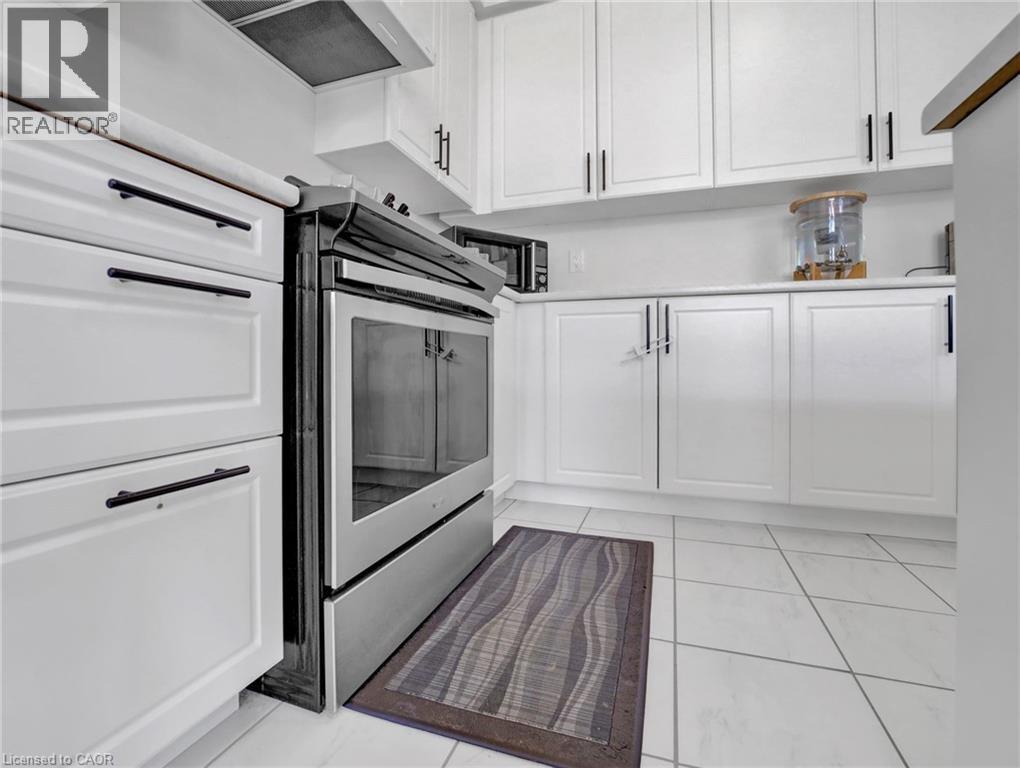 66 Lillian Way, Caledonia, Ontario