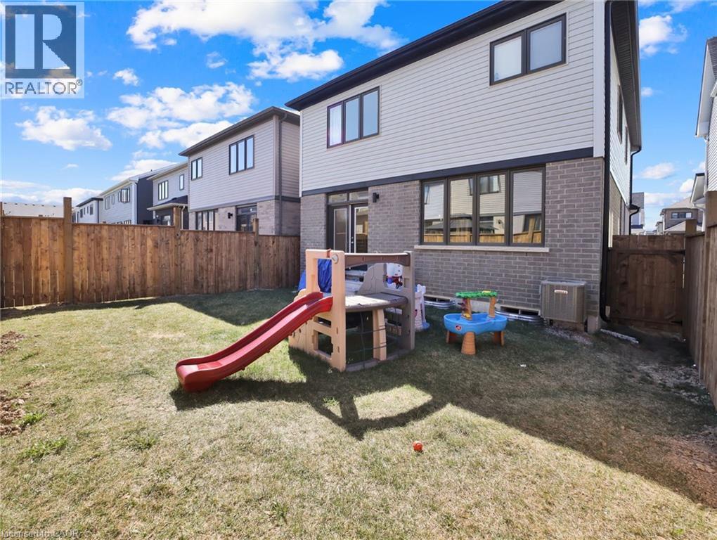 66 Lillian Way, Caledonia, Ontario