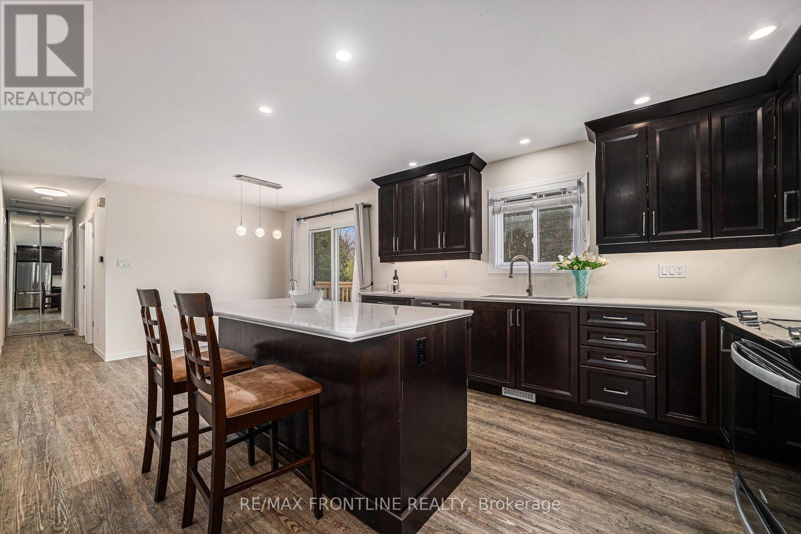 12 Morgan Avenue, Perth, Ontario