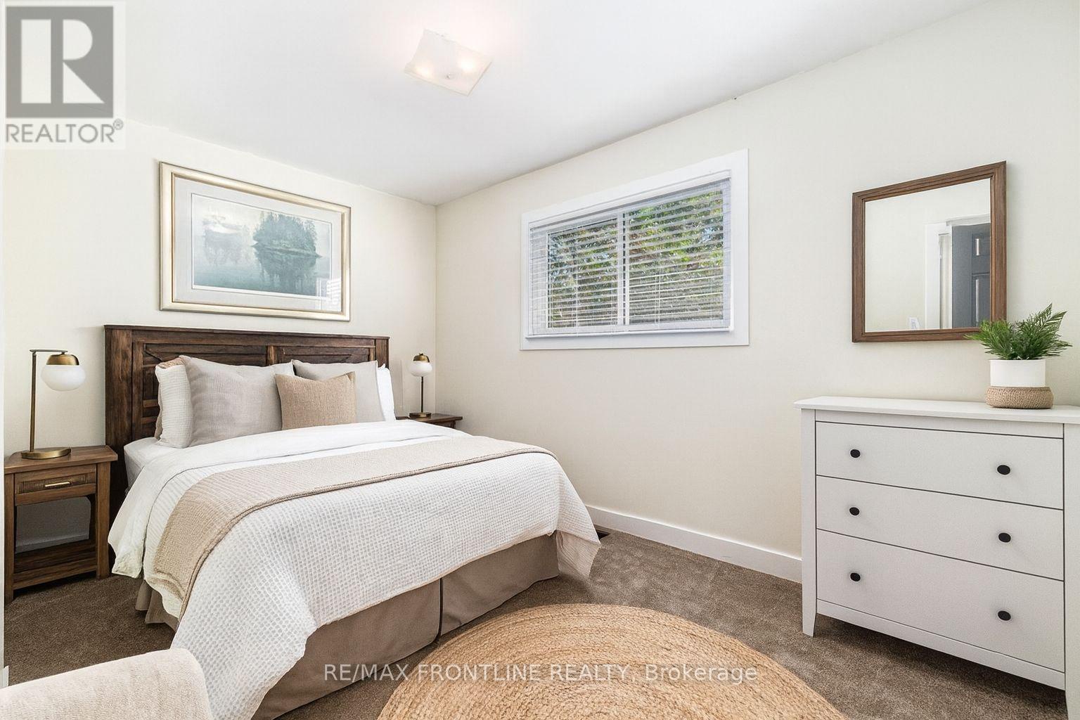 12 Morgan Avenue, Perth, Ontario