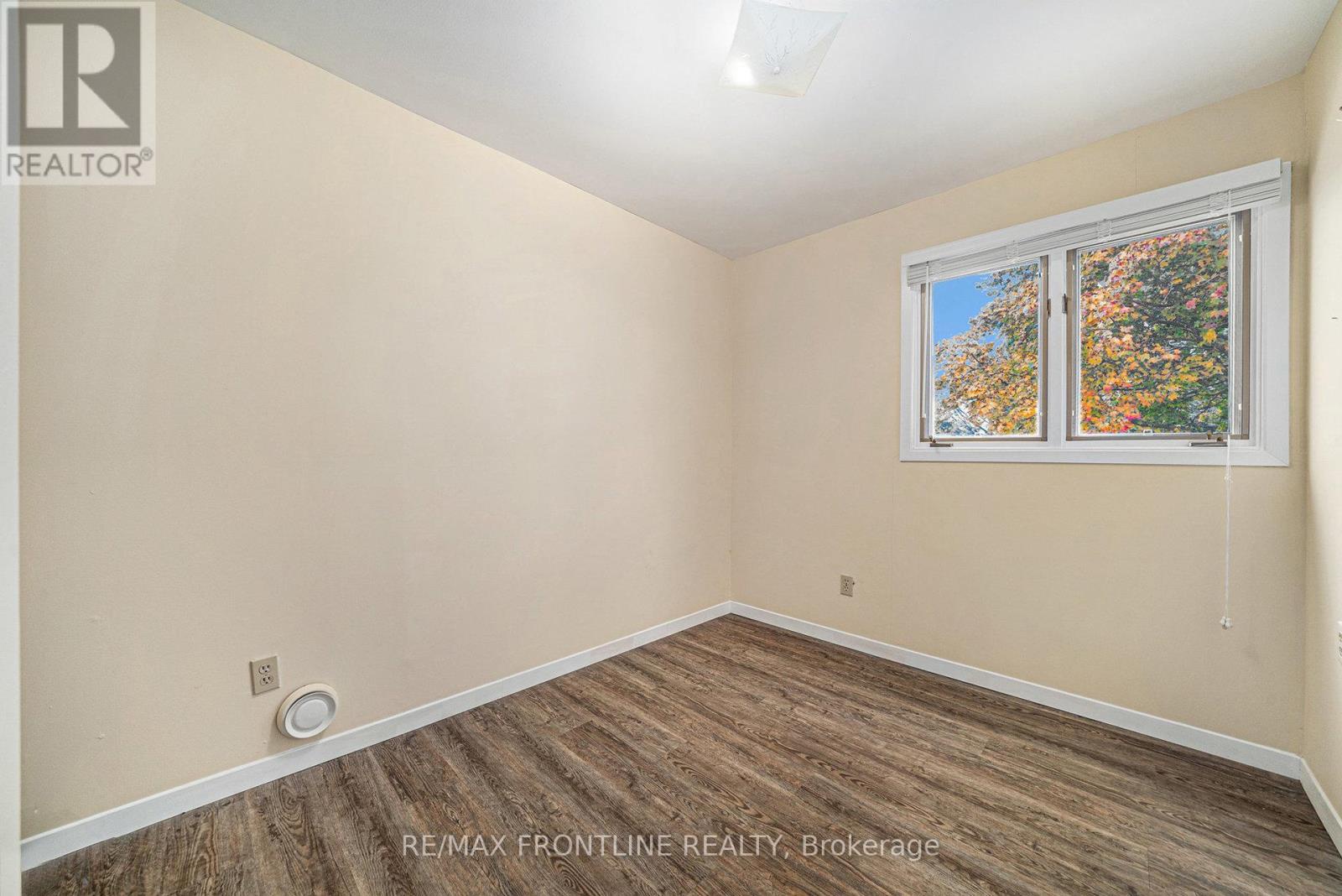 12 Morgan Avenue, Perth, Ontario