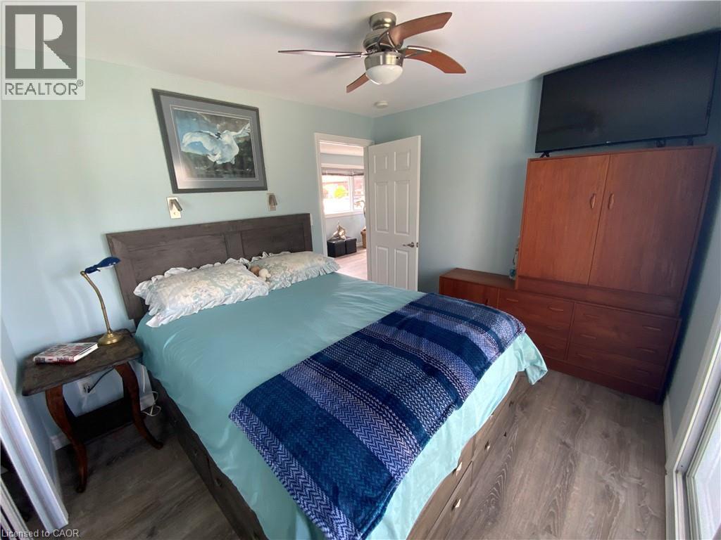 25 First Avenue, Long Point, Ontario