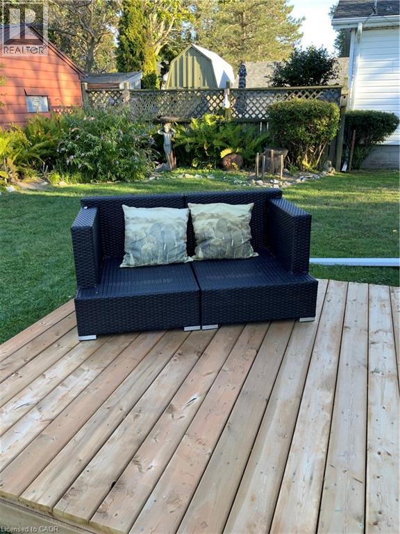 25 First Avenue, Long Point, Ontario