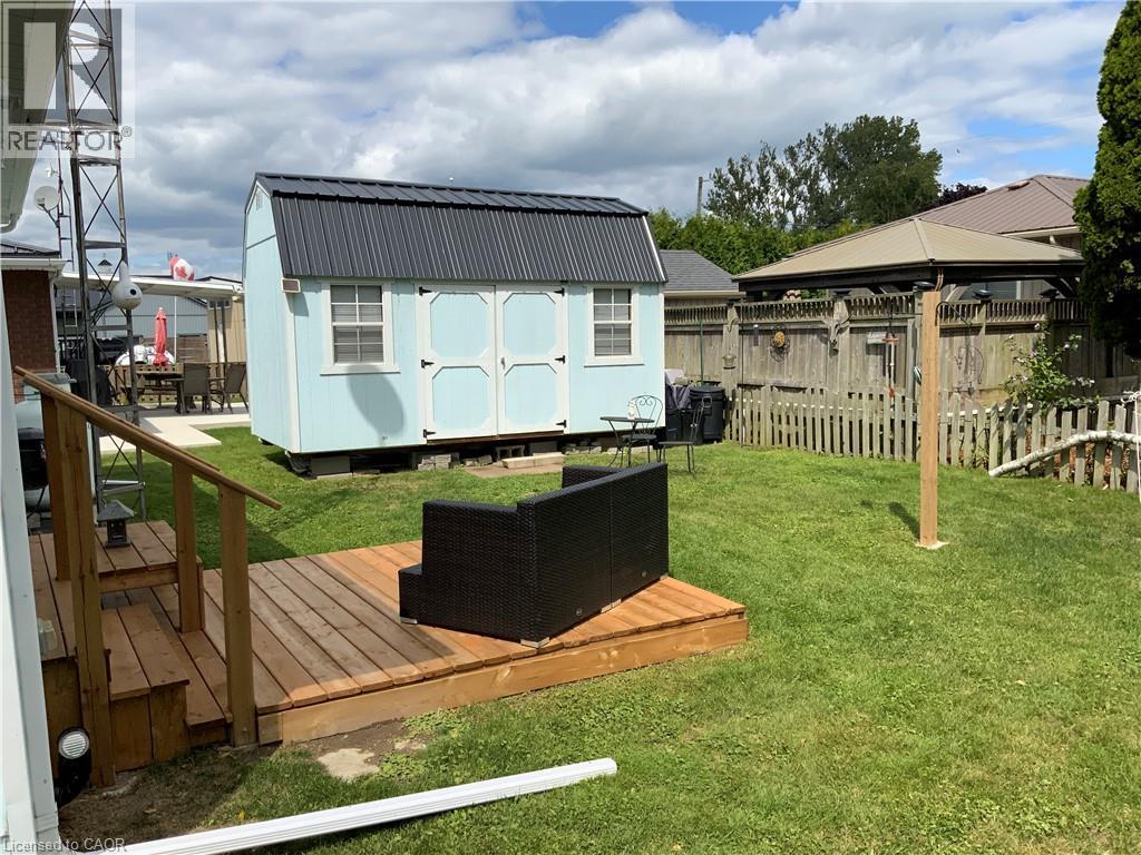 25 First Avenue, Long Point, Ontario