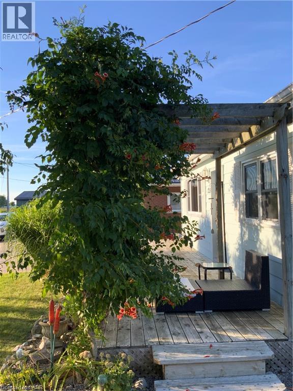 25 First Avenue, Long Point, Ontario