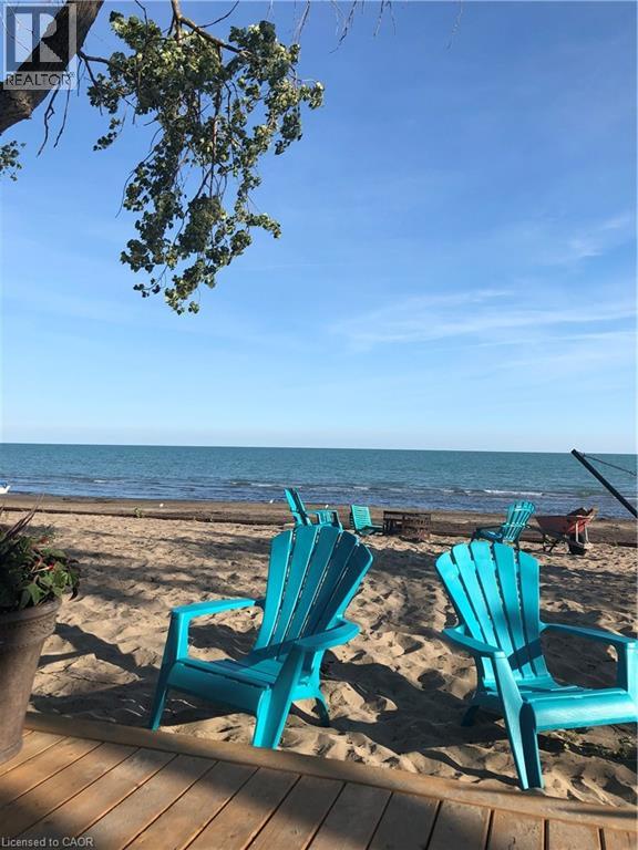 25 First Avenue, Long Point, Ontario