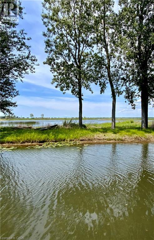 25 First Avenue, Long Point, Ontario