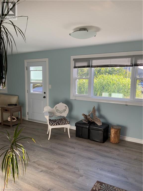 25 First Avenue, Long Point, Ontario