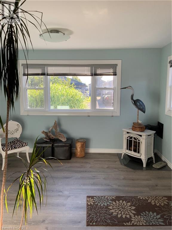 25 First Avenue, Long Point, Ontario