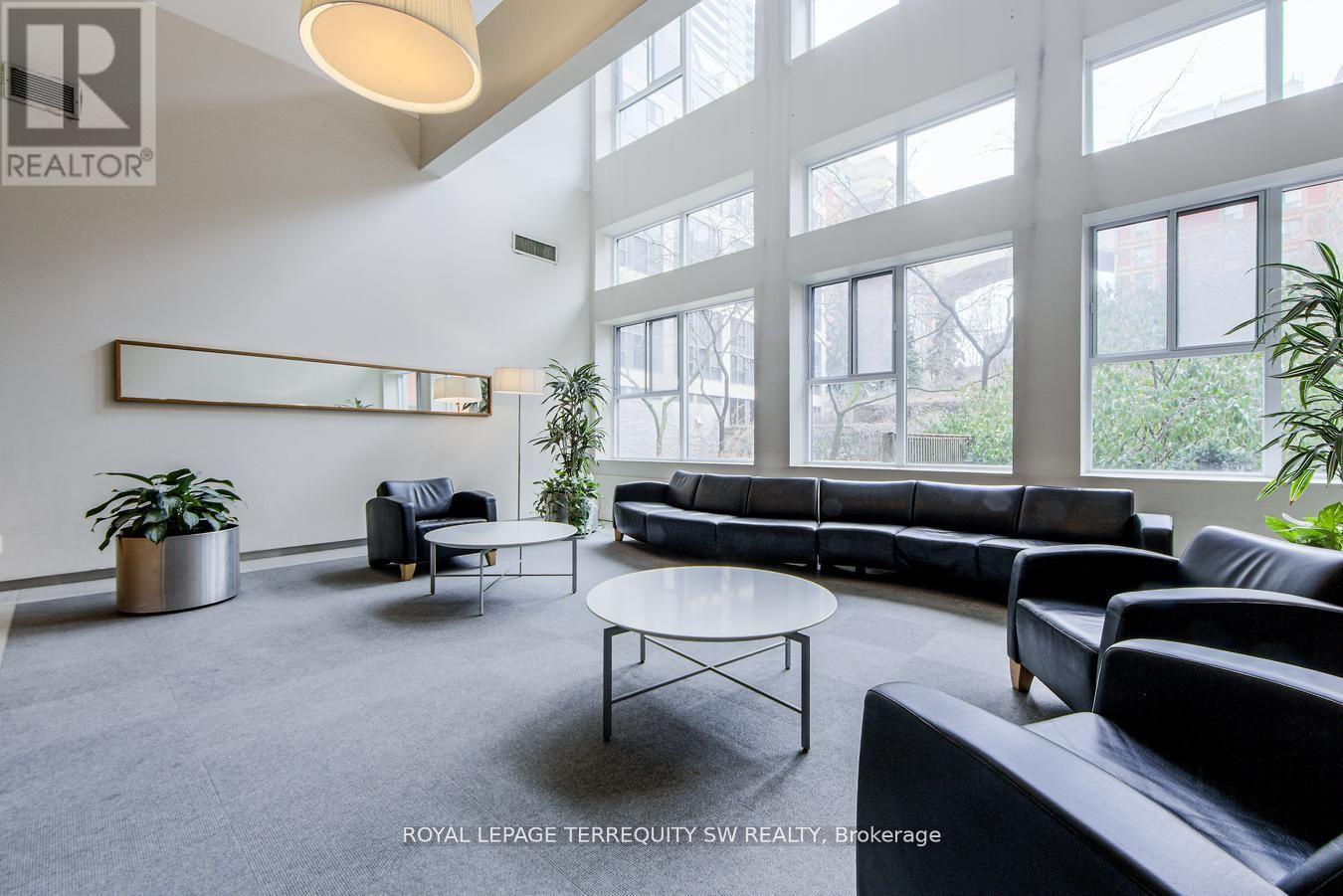 933 - 222 The Esplanade, Toronto (waterfront Communities), Ontario