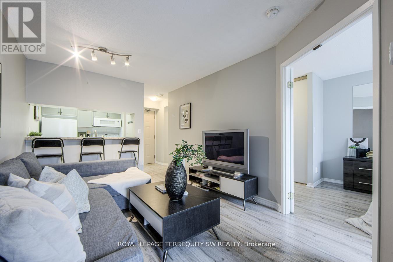 933 - 222 The Esplanade, Toronto (waterfront Communities), Ontario