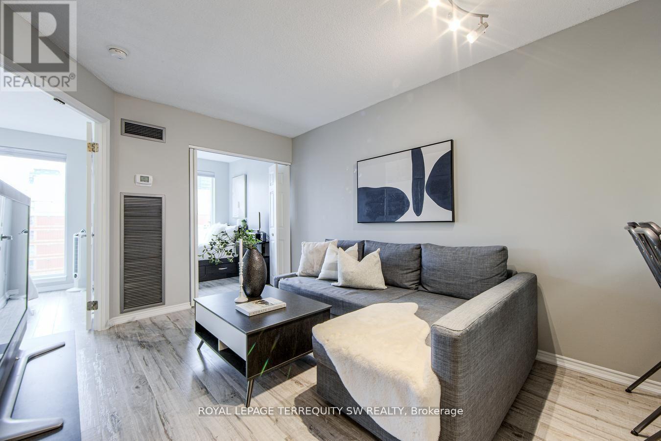 933 - 222 The Esplanade, Toronto (waterfront Communities), Ontario