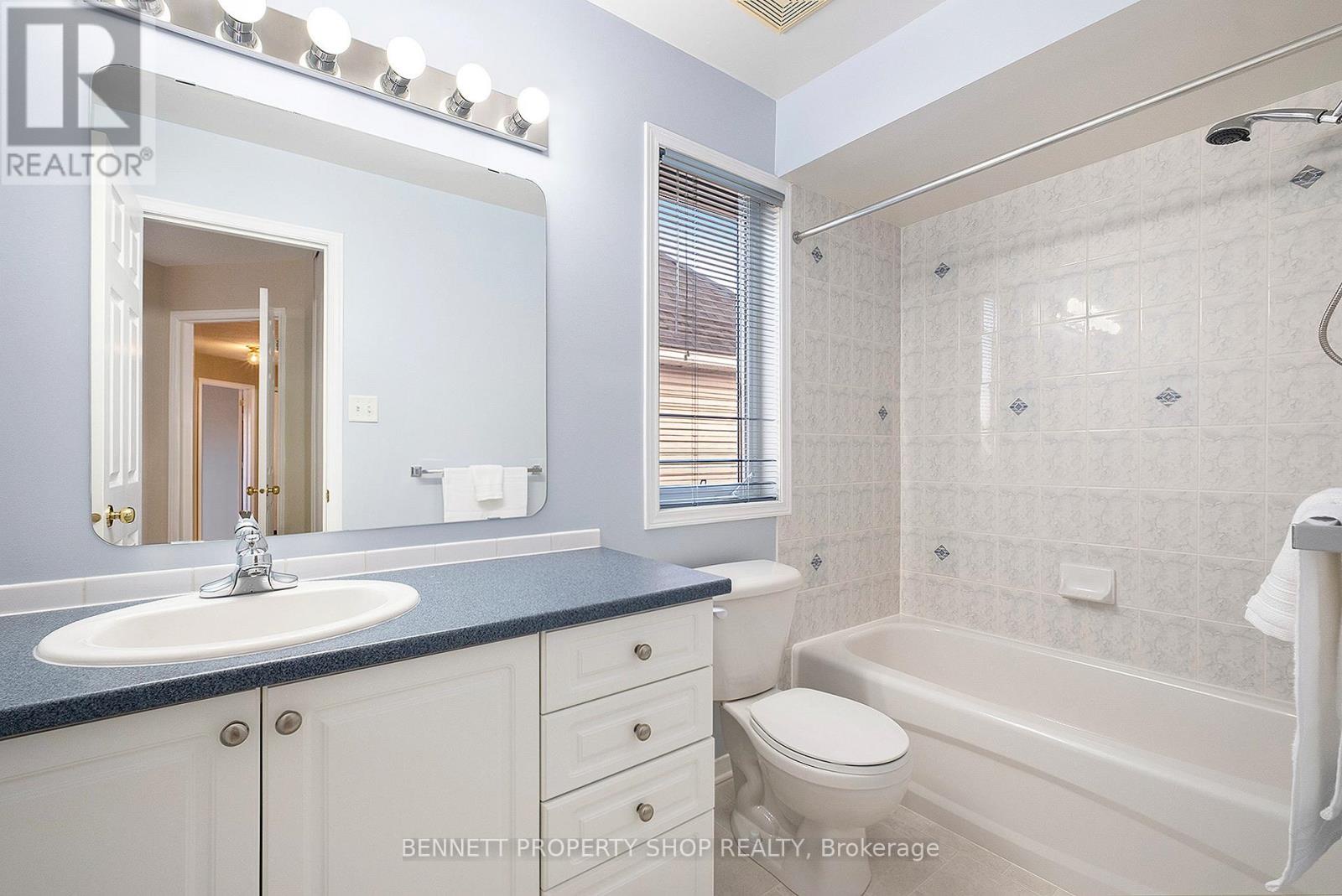 18 Tierney Drive, Ottawa, Ontario