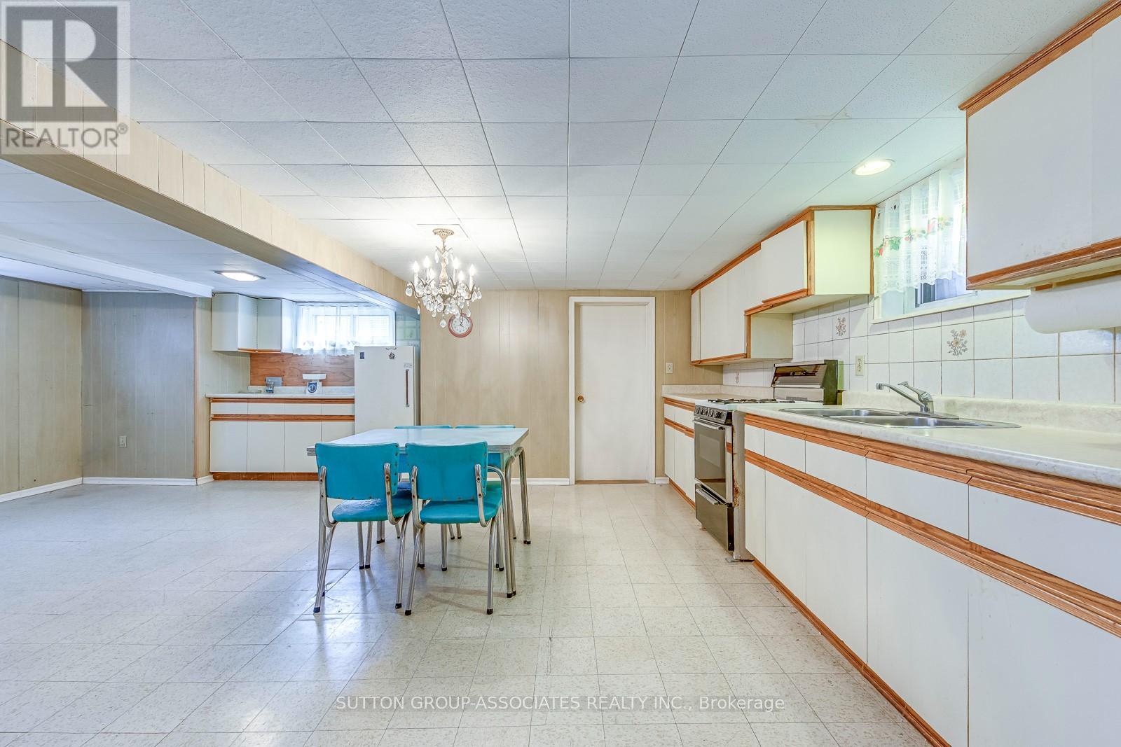 136 Anthony Road, Toronto (downsview-roding-cfb), Ontario