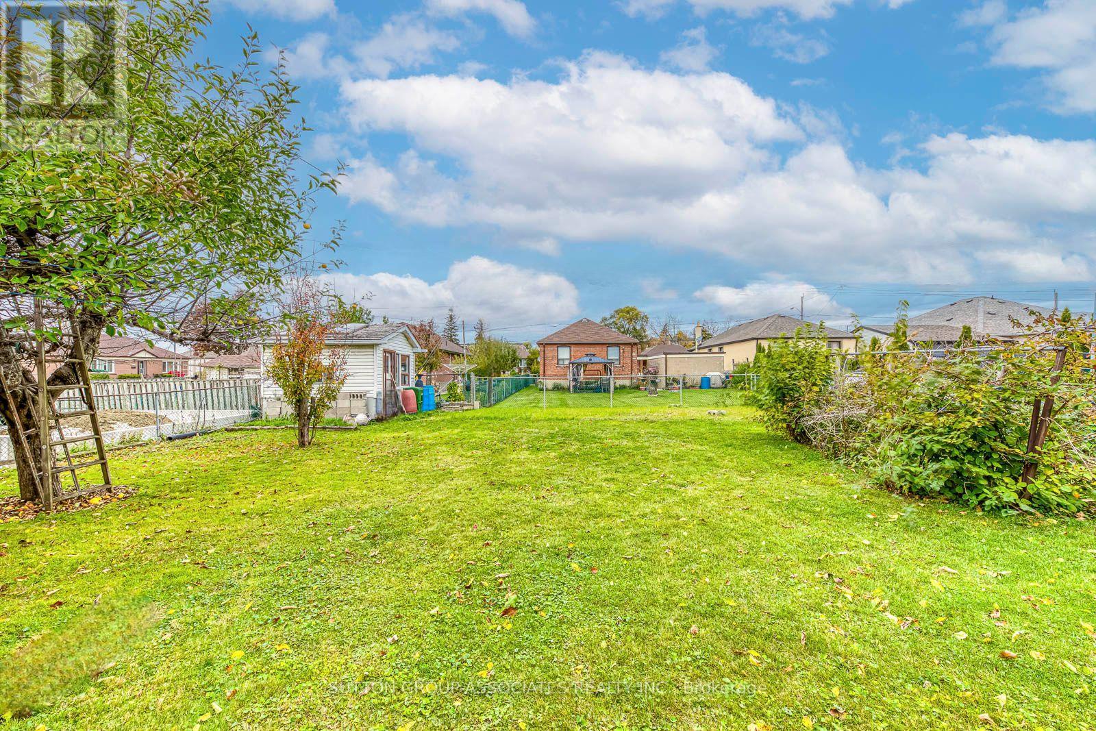 136 Anthony Road, Toronto (downsview-roding-cfb), Ontario