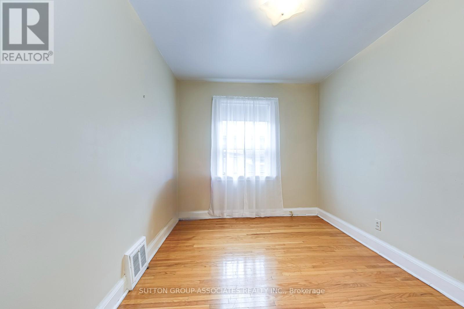 136 Anthony Road, Toronto (downsview-roding-cfb), Ontario