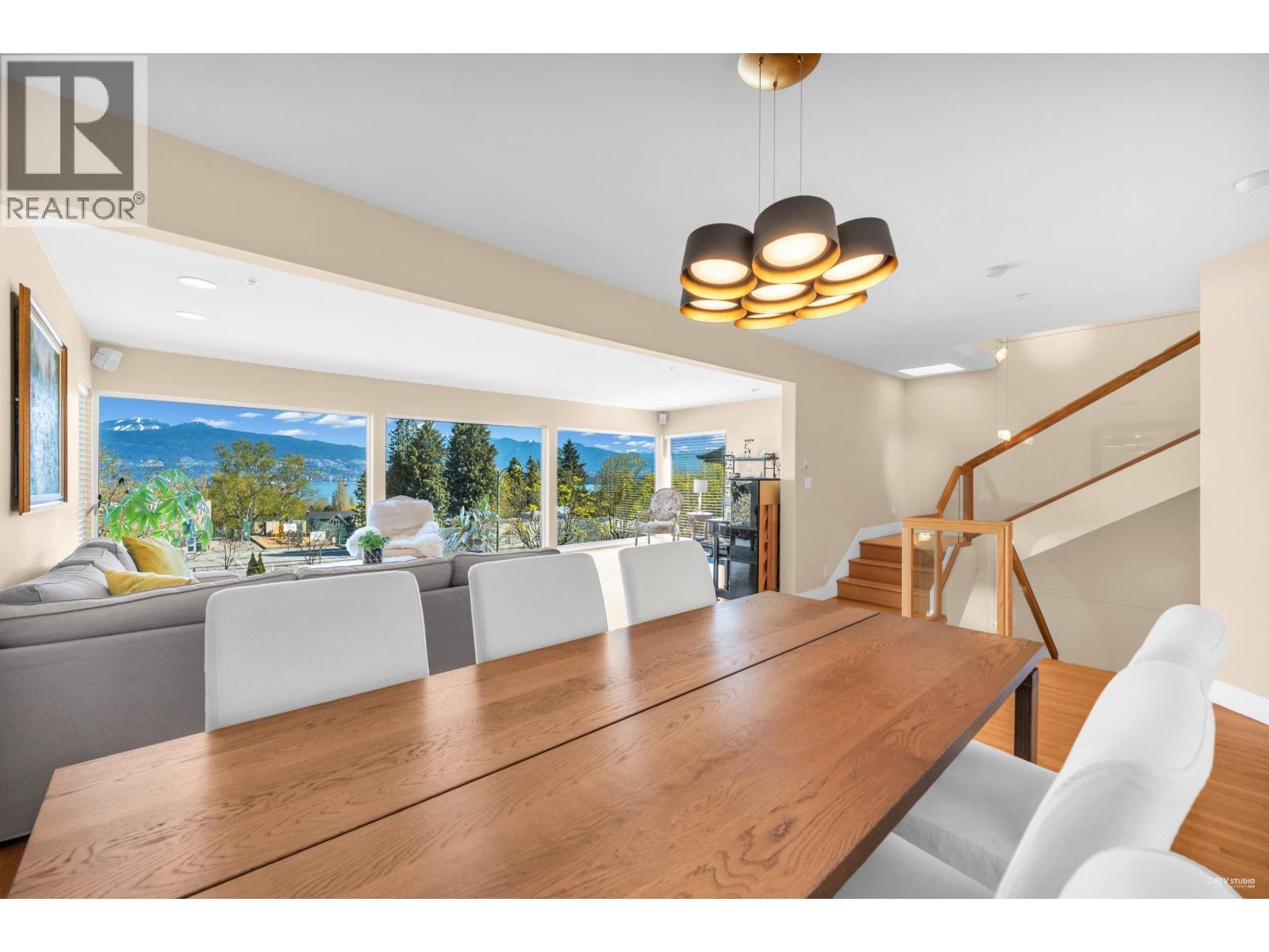 4060 W 10th Avenue, Vancouver, British Columbia