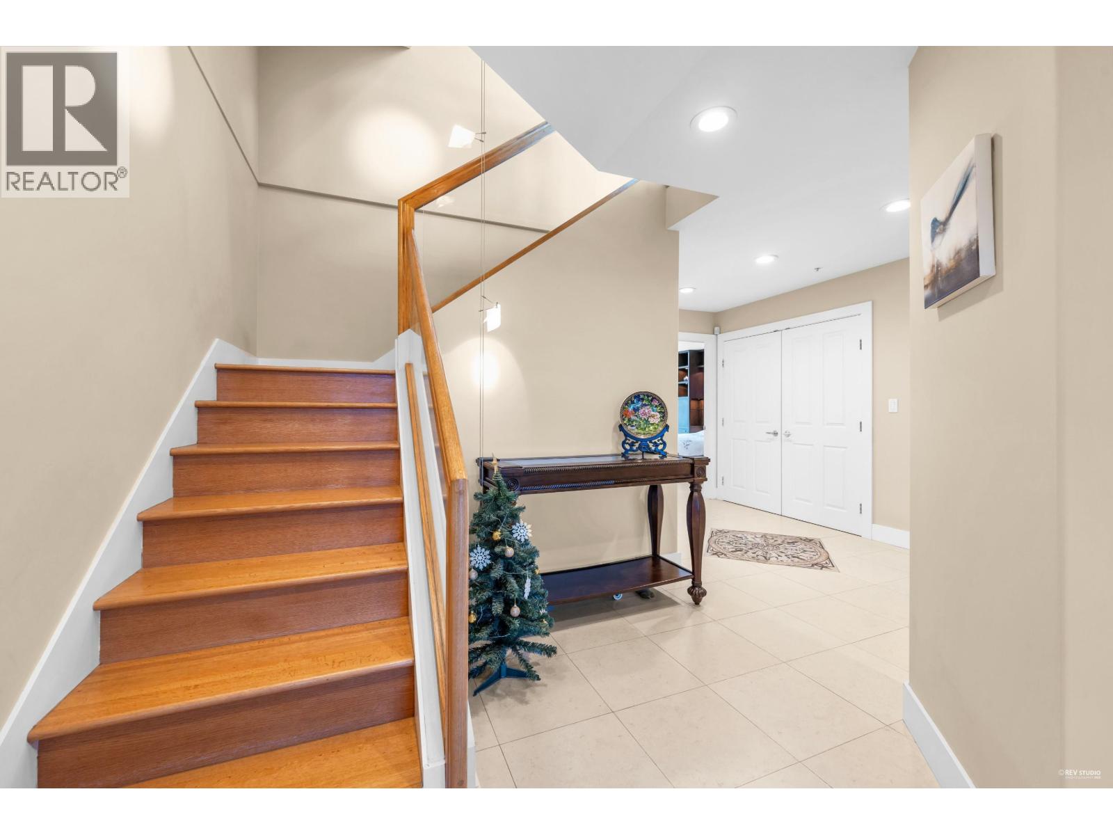 4060 W 10th Avenue, Vancouver, British Columbia