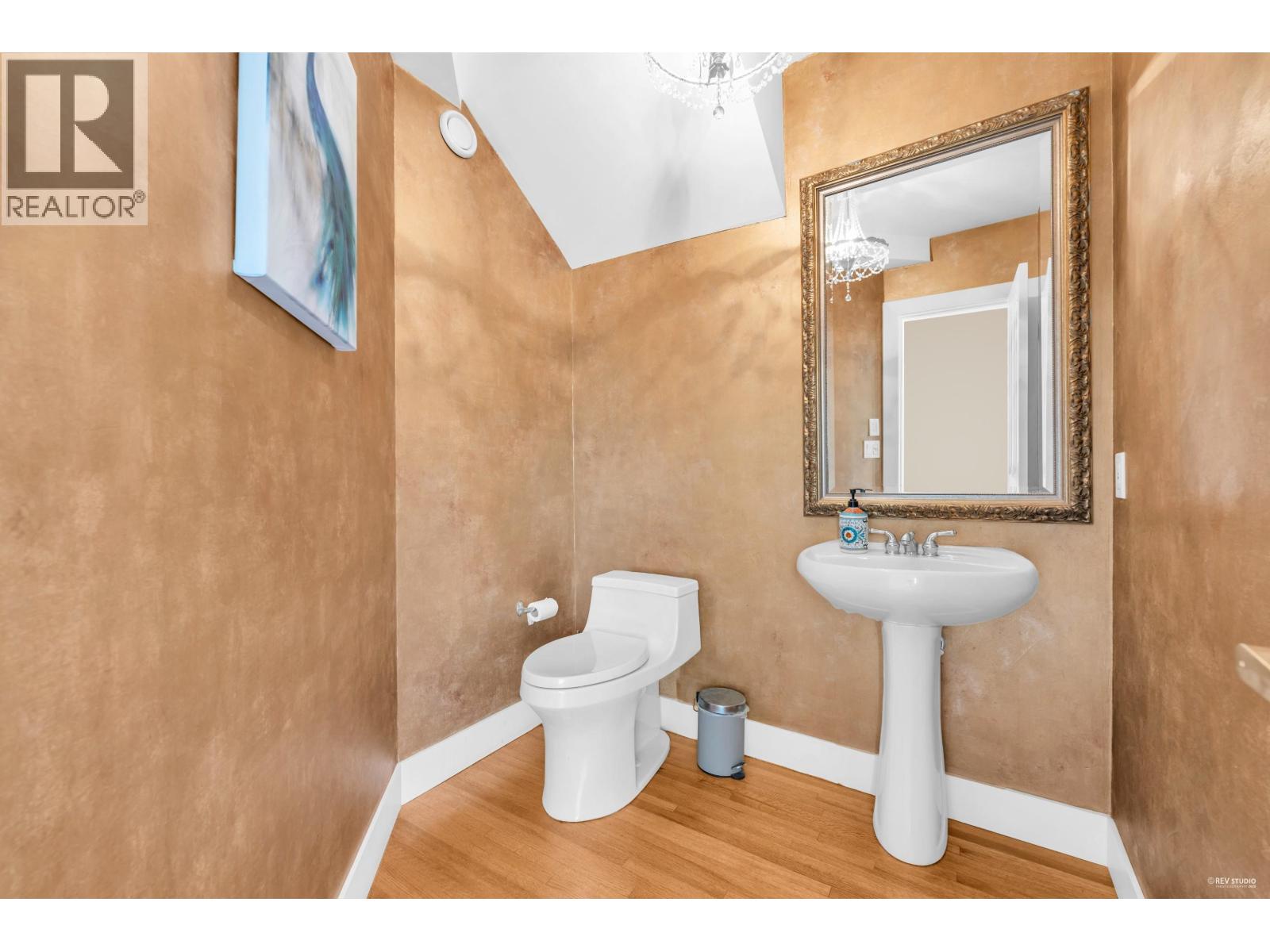 4060 W 10th Avenue, Vancouver, British Columbia