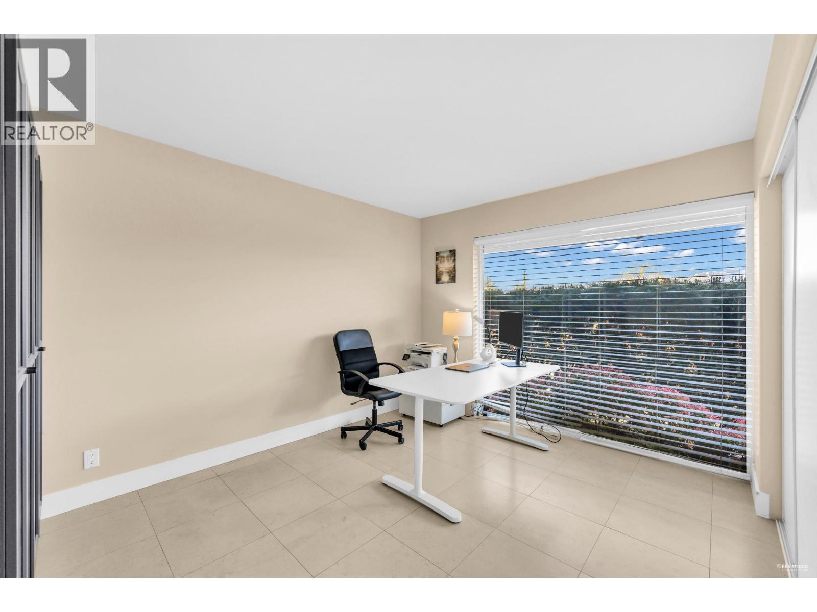 4060 W 10th Avenue, Vancouver, British Columbia